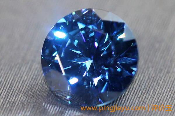  蓝色钻石在历史和文化中的意义 