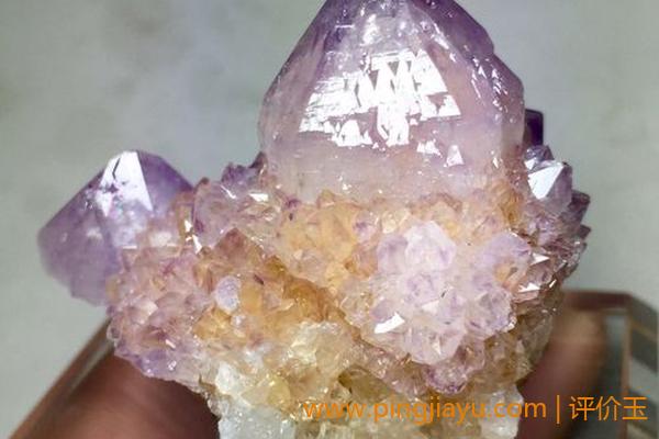 矿物晶体水晶在市场中的表现