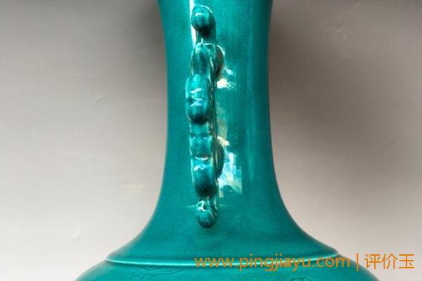 青色在中国瓷器文化中的地位