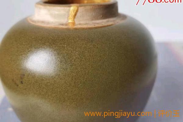 茶叶末釉瓷器的价格因素