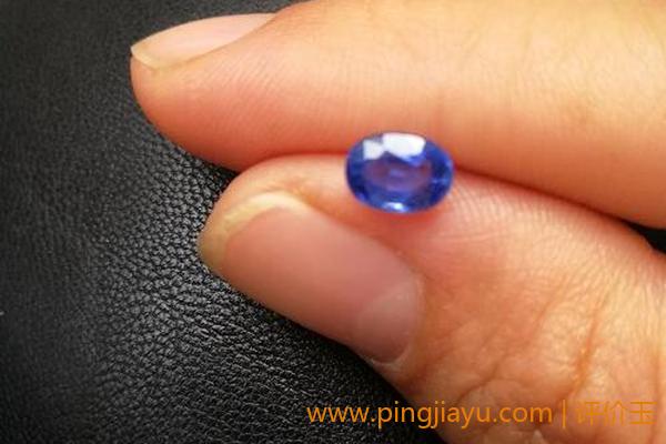 泰国蓝宝石