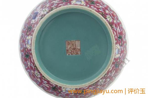 小嘉庆民窑粉彩瓷器的保护和鉴赏