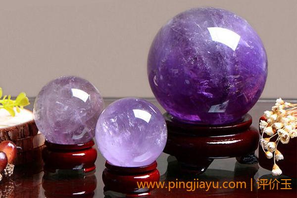 神秘的紫水晶的能量和功效