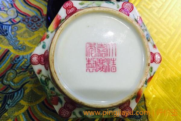 清朝官窑瓷器值多少钱
