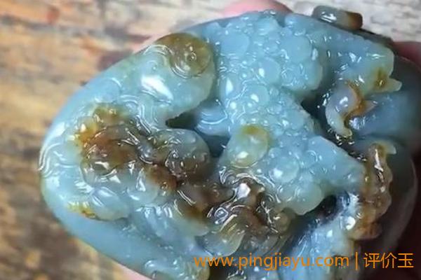 玉石和人工玉石的价值