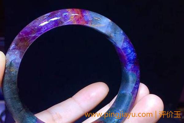 极光23水晶手镯的品牌和价格 极光23水晶手镯的品牌和价格