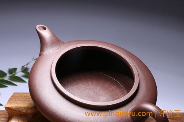 什么使紫砂茶壶比较与众不同？