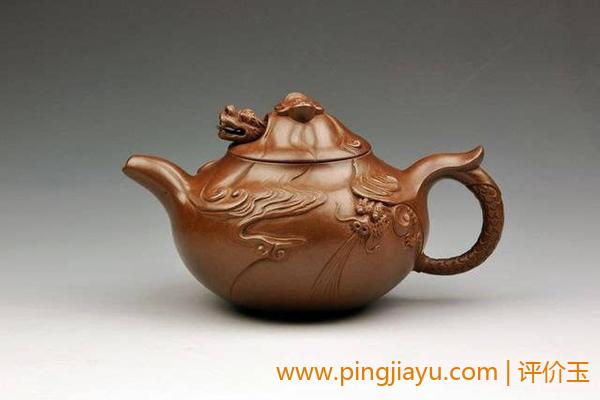二、章华壶